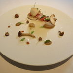 ラ・ビオグラフィ - 魚料理：一本釣りトロ金目鯛 プレミアムエッセンス 2010 茸コレクション/檸檬2