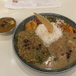 curry bar nidomi - 