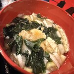 やきとり 葉舞風 - 具沢山味噌汁。