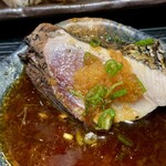 わら焼きと寿司 駅前 - わら焼きかつお