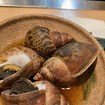 寿司を味わう 海鮮問屋 浜の玄太丸 - 