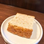 Koba - ランチコースの自家製パン