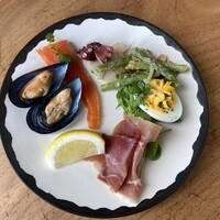 ザ タヴァン グリル＆ラウンジ - 前菜