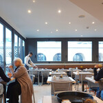 Hotel Aphrodite - 窓から見えるテルミニ