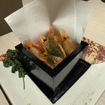 月と灯 - 青海苔香る甘エビの唐揚げワサビ塩添え