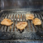 焼肉とワイン 八孝 - 焼きイノシシ