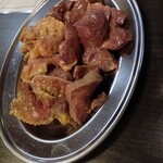 ラーメン・ホルモン焼肉 育元 - 