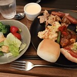 ブッフェ アンド カフェ ラ マレーア 三井ガーデンホテル汐留イタリア街 - 