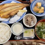 磯丸水産 - ホッケ焼き定食…味噌汁@1,209