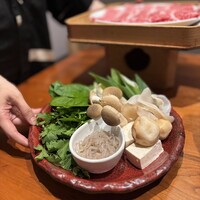 すき焼きと牛まぶし ももしき - 