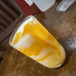 ロイヤルキッチン - マンゴーラッシー