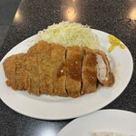 とんかつ店 みのや - 衣がクセになりご飯が止まらない