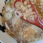 活力再生麺屋 あじ庵食堂 - 旨味たっぷりな熟成醤油こってりのスープ