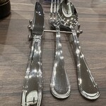 Au lapin agile - 【2025.11.20(木)】テーブルにある食器