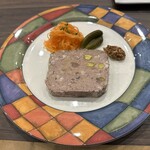 Au lapin agile - 【2025.11.20(木)】田舎風お肉のパテ1,400円