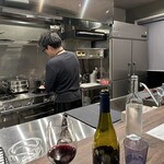 Au lapin agile - 【2025.11.20(木)】店内の写真