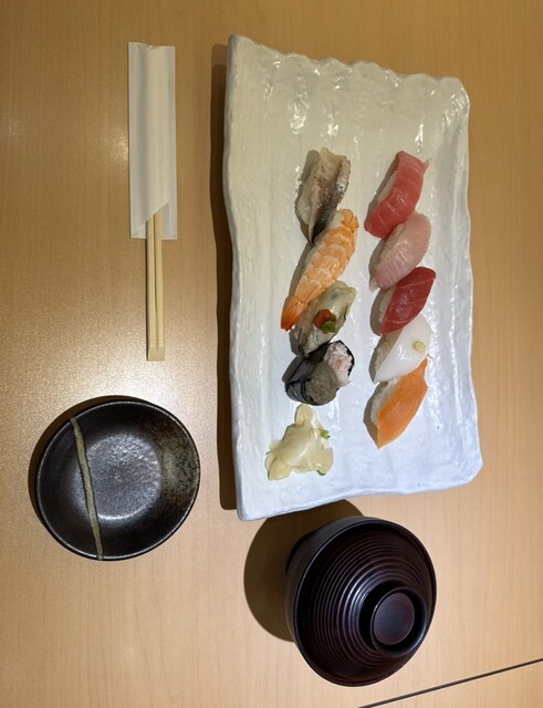 Hina Sushi Rabi Ikebukuro Honten