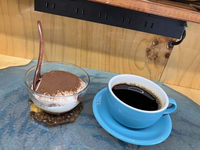 MATSUSHIMA CHAMPION（マツシマ チャンピオン） - 松島（カフェ）の写真