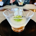 西欧料理 サヴァカ - ⑫ 柿のグラニテ、洋梨のジュレ、サルナシ（キウィの原種）