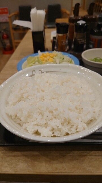 松屋/松のや 東根店 - さくらんぼ東根（牛丼）の写真