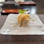 仙臺 アビルヴァン 和牛 - 訪問日 2025.11.11（火）
      ほうじ茶アイス（黒蜜がけ）