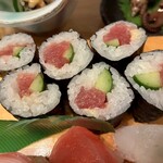 鶴亀寿司 - 細巻き1本分
