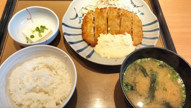 Yayoi Ken Shin Machi Ten