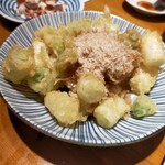 小川の魚 - 