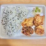 ファミリーマート - 料理写真:唐揚げ弁当