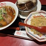 中華菜館 紅宝石 - 