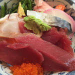 扇寿司 - サービス海鮮丼