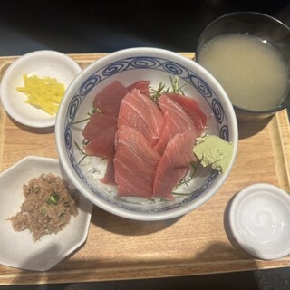 丼ぶり屋 まぐろ丼 恵み_0