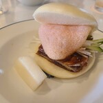 萬珍樓點心舗 - カオヤーピンではなくマントウで北京ダックサンドを作ってくださいました♡美味しすぎました〜