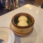 萬珍樓點心舗 - 饅頭(マントウ)