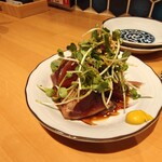 天ぷらと寿司 こじま - 戻り鰹薬味ユッケ