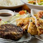 カプリシオ - 料理写真:和風ササミフライ＆ハンバーグ 当店1番人気のササミフライとハンバーグ