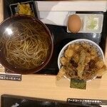 日本橋 天丼 金子半之助 関西国際空港店 - 