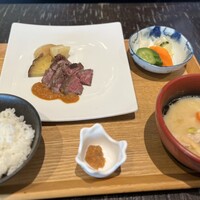 ダイナミックキッチン＆バー 響  新宿サザンタワー店 - 