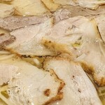 ラーメン専門　マルタケほんき - チャーシュー
