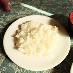 シャンティ - お皿にくっつかない、見事な"炊き"と"蒸らし"の"ライス"。