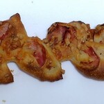 ゴジュウニチョウメベーカリー - スモークチーズのベーコンエピ