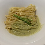 左とう - 青唐辛子と牡蠣の和え玉 400円