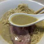 左とう - 蛤と牡蠣のスープ