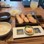TONKATSU KEITA - 