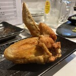 Tスタンドバル おかもとT - 手羽先唐揚げ(塩) 480円