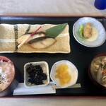 シーフードレストランネプチューン - 銀鱈の西京焼き定食　¥1,300- 