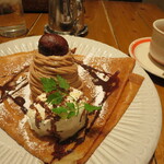CREPERIE ALCYON TEA TABLE CAFE - 