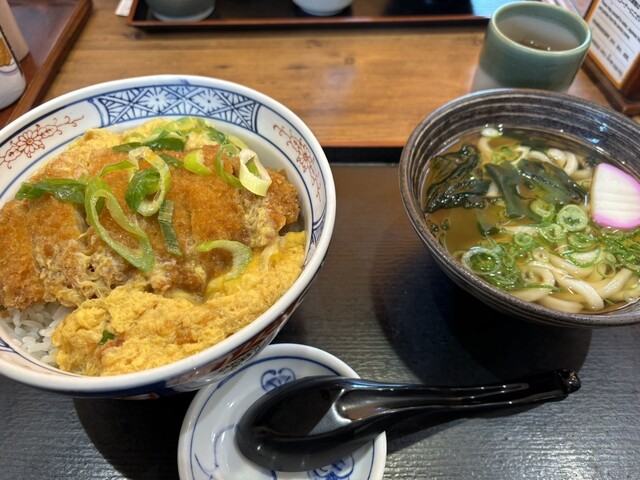 Machikado Ya Chichibutori Ten