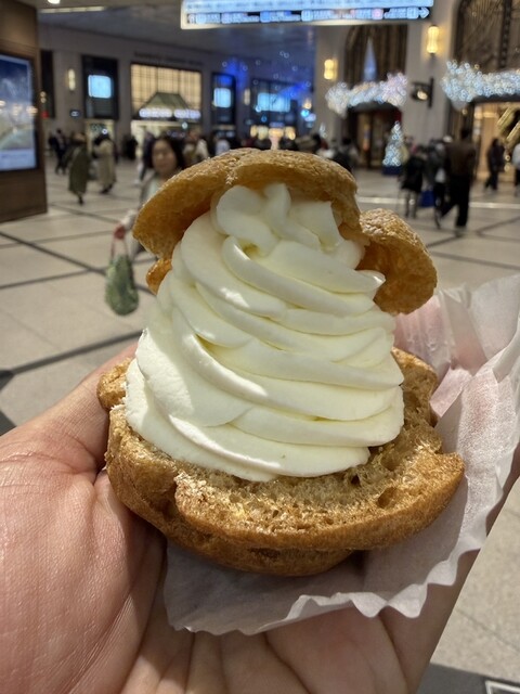 A-One Bakery Shin Umeda Shokudogai Ten