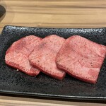 焼肉 ジャンボ - 